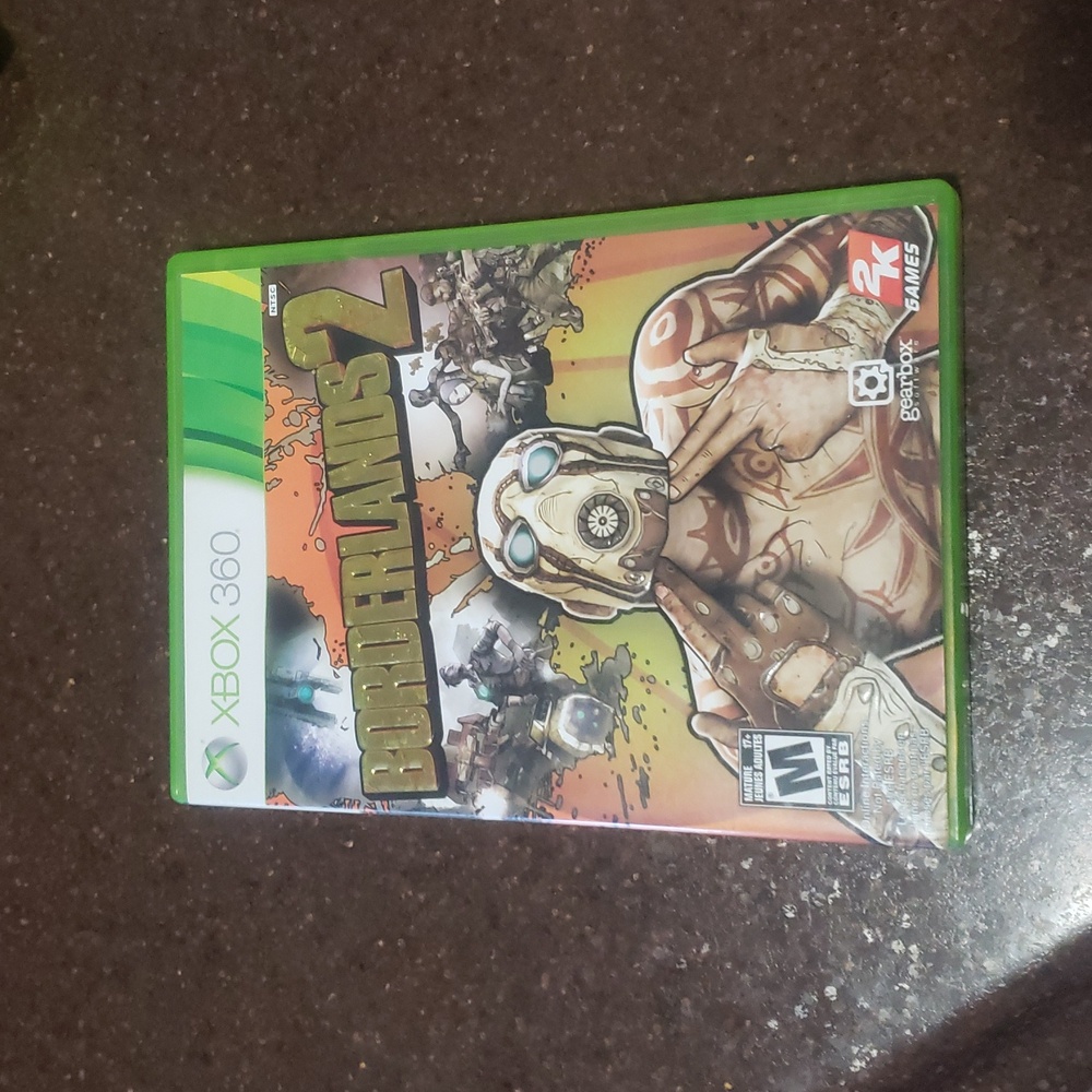 BORDERLANDS 2 XBox 360 Like new, used a few times.